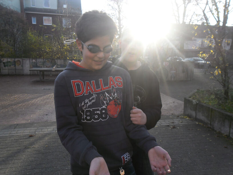raumfinder_partizipative-kunst-am-bau_beteiligung_nog-bremen_2012_kooperativ_entwerfen_audiowalk_blindlauf_d